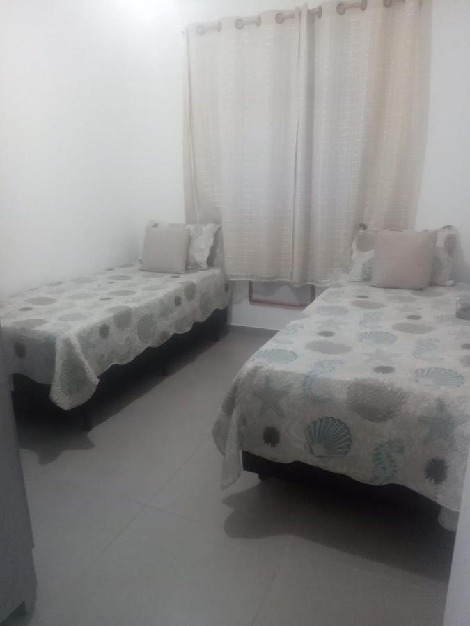 Apartamento Com Piscina 15 Mim Da Praia Cabo Frio Esterno foto